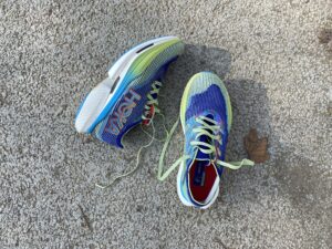 Hoka Cielo X1, la super scarpa per la maratona