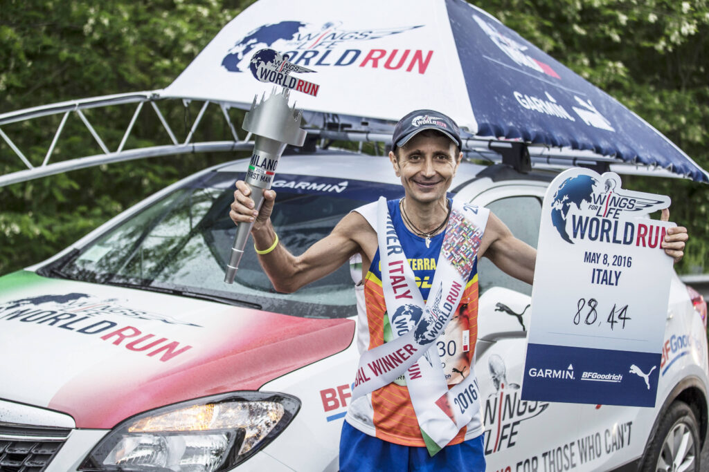 
Giorgio Calcaterra vincitore globale della Wings for Life World Run 2016 (foto Damiano Levati for Wings for Life World Run)