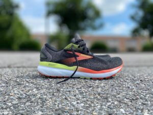 Un nuovo DNA (Loft V3) per Brooks Ghost 16: le nostre prime impressioni