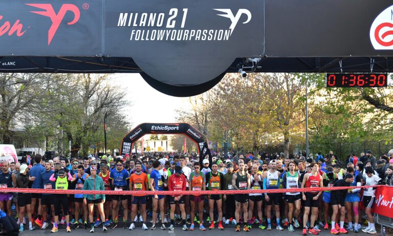 La partenza di Milano21 e 10K 2023 (foto courtesy Follow Your Passion)