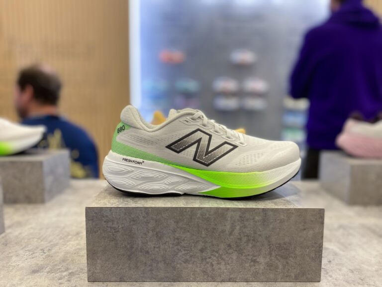 La nuova New Balance Fresh Foam X 880v15